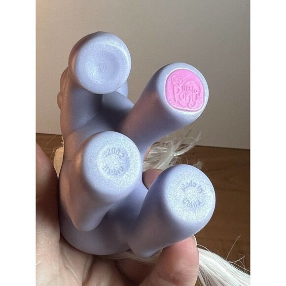 Yesterdaisy My Little Pony MLP G3 2002 Purple Flower - Picture 6 of 7